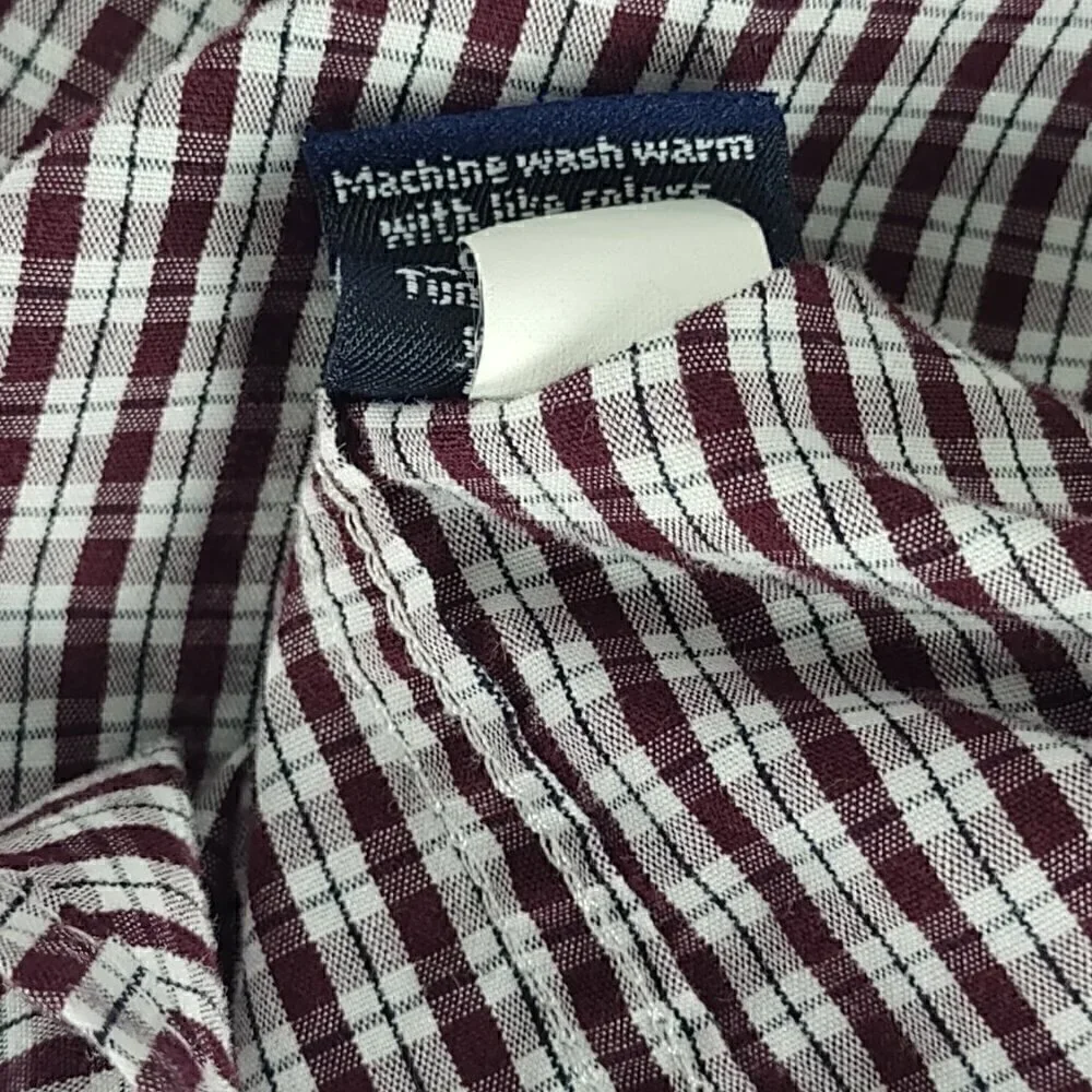 Croft & Barrow Cotton Blend Burgundy & White Checkered Button-Down Shirt. Size L